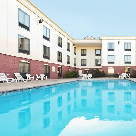 Holiday Inn Express & Suites Pine Bluff/Pines Mall By Ihg Exteriér fotografie