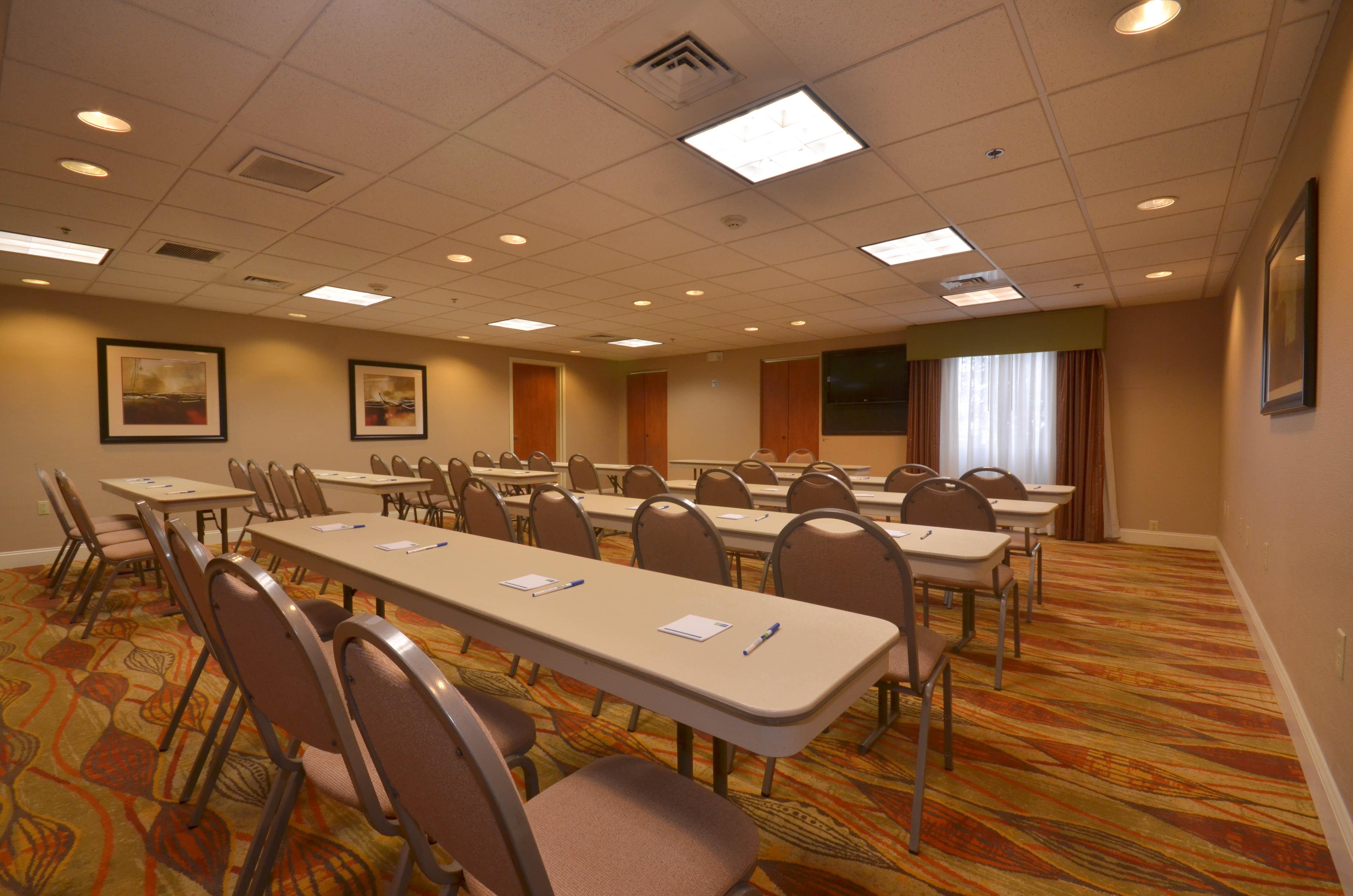 Holiday Inn Express & Suites Pine Bluff/Pines Mall By Ihg Exteriér fotografie