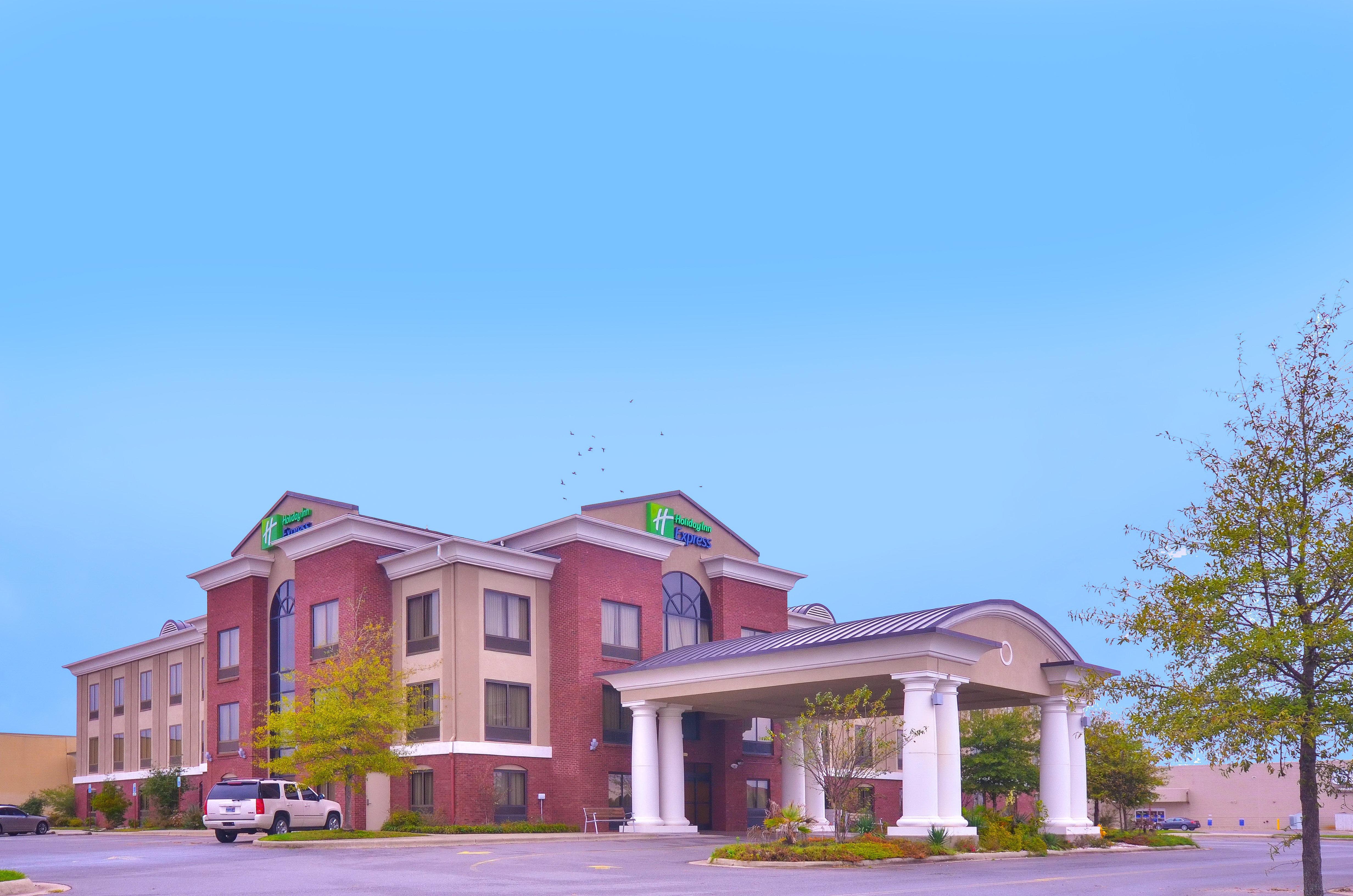 Holiday Inn Express & Suites Pine Bluff/Pines Mall By Ihg Exteriér fotografie
