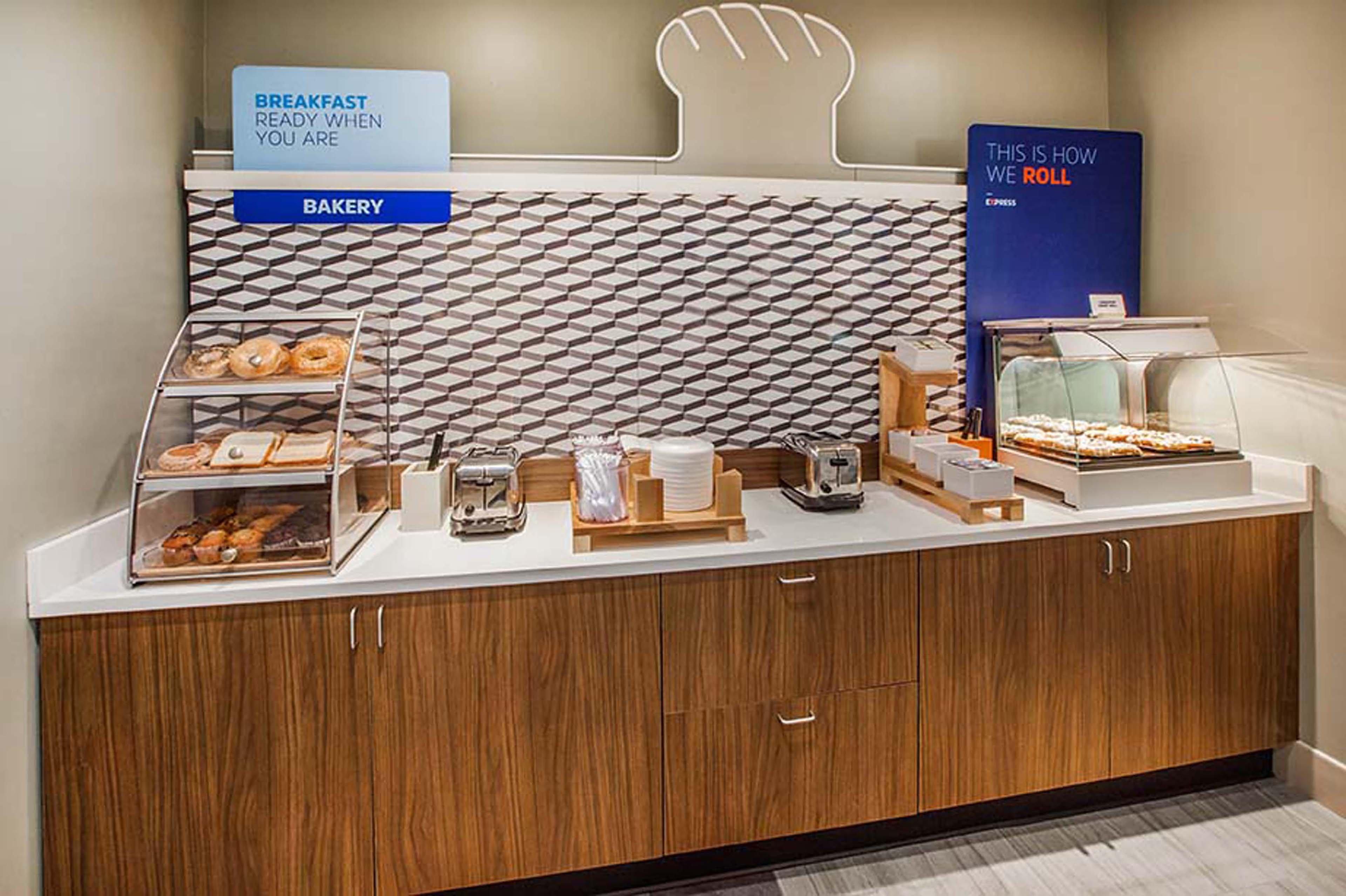 Holiday Inn Express & Suites Pine Bluff/Pines Mall By Ihg Exteriér fotografie