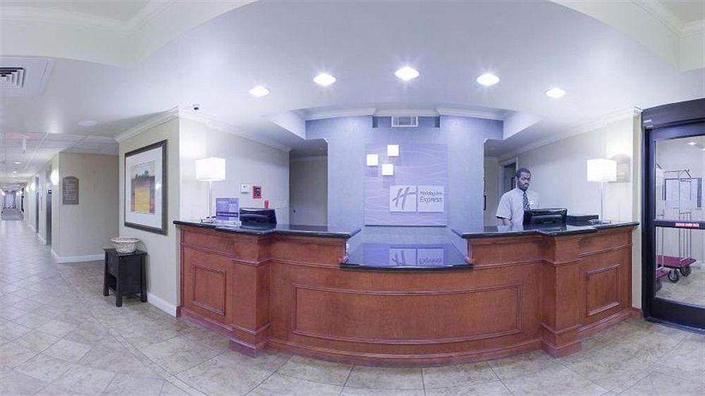 Holiday Inn Express & Suites Pine Bluff/Pines Mall By Ihg Exteriér fotografie
